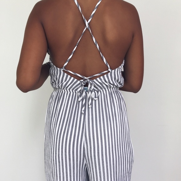 🆕 Davina - White + Black Striped Jumpsuit - Picture 5 of 7